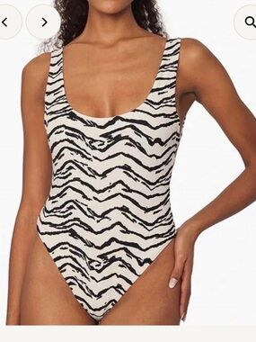 WE WORE WHAT Women’s Scoop Neck One-Piece Swimsuit - Black Zebra Print